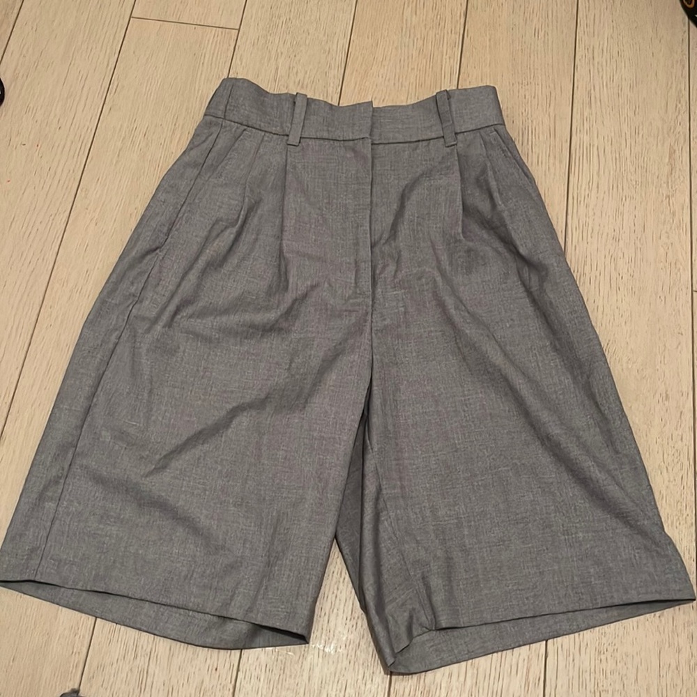 H & M shorts size 6 ( fits like a 2/4 in my opinion)